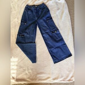 NWOT No Boundaries Dark Blue Wide Leg Cargo Jeans